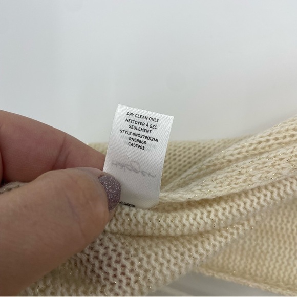 Halogen Cashmere blend cream gold infinity scarf - Picture 3 of 5